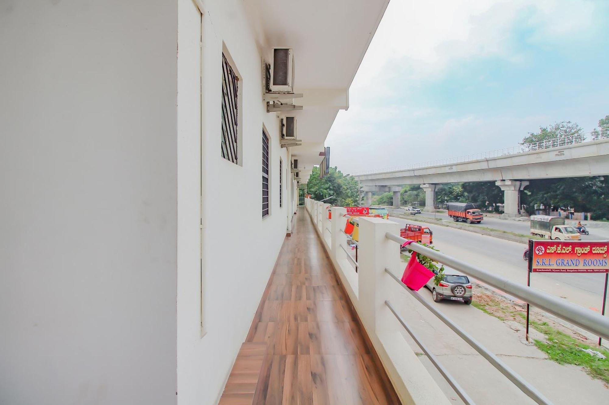 Collection O Skl Grand Hotel Bangalore Ngoại thất bức ảnh